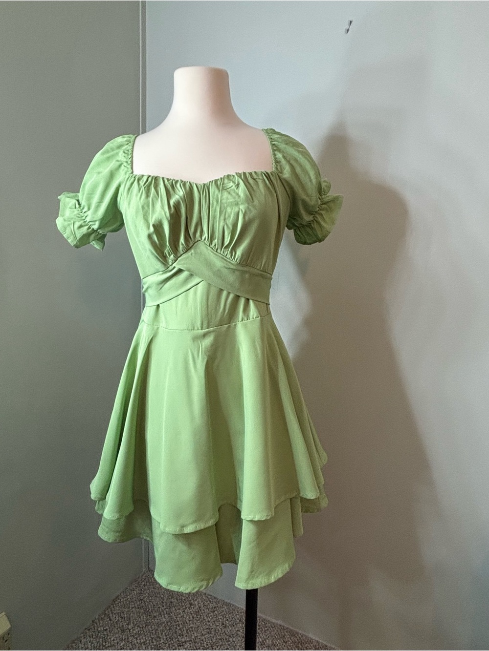 Green Ruched Puff-Sleeve Dress - Unbranded